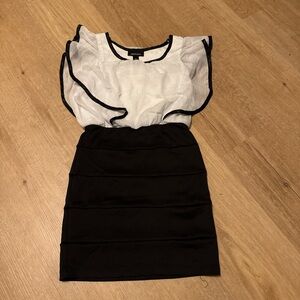 White and Black Mini Sheath Dress with Flutter Sleeves